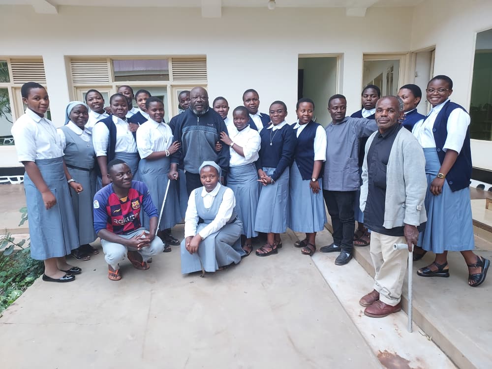 WhatsApp Image 2025-12-14 à 18.55.57_00ffdd5e.jpg